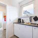 Vaz Haus Walsum Modernes Monteur- & Team-base Wlan, Kueche 아파트