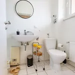 Vaz Haus Walsum Modernes Monteur- & Team-base Wlan, Kueche 아파트 뒤스부르크