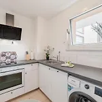 Vaz Haus Walsum Modernes Monteur- & Team-base Wlan, Kueche 아파트 뒤스부르크