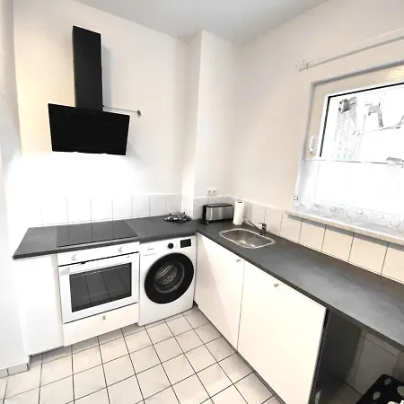 Apartamento Vaz Haus Walsum Modernes Monteur- & Team-base Wlan, Kueche