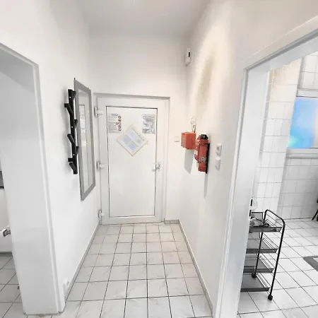Apartamento Vaz Haus Walsum Modernes Monteur- & Team-base Wlan, Kueche *