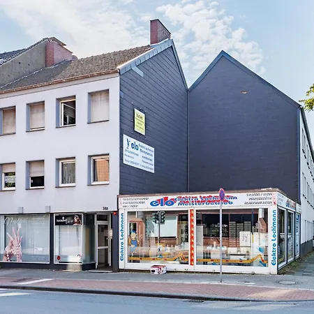 Vaz Haus Walsum Modernes Monteur- & Team-base Wlan, Kueche Apartamento