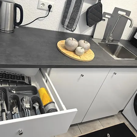 Vaz Haus Walsum Modernes Monteur- & Team-base Wlan, Kueche Apartamento *