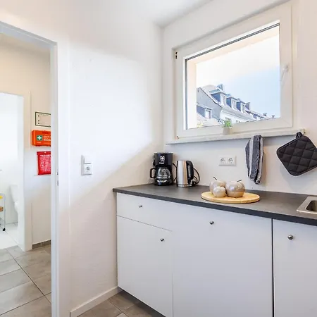 Vaz Walsum, Kueche, Terrasse, Tv, Wlan, Parkplatz, Autobahnaehe Apartment