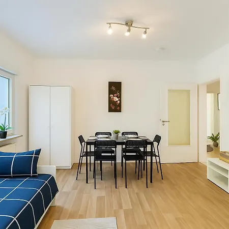 Apartment Vaz Haus Walsum Modernes Monteur- & Team-base Wlan, Kueche *