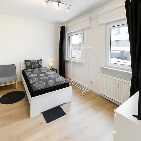 Apartment Vaz Haus Walsum Modernes Monteur- & Team-base Wlan, Kueche Duisburg