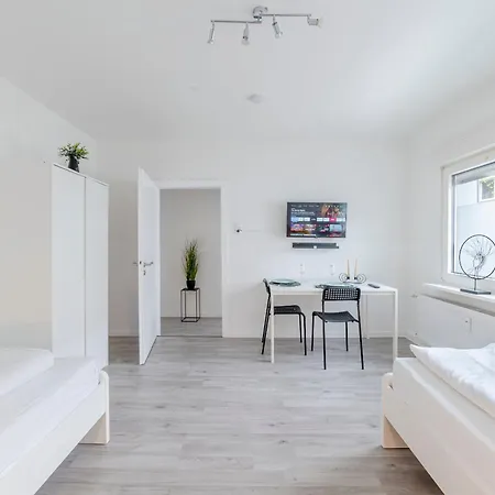 Apartamento Vaz Haus Walsum Für Monteure, Küche, Terrasse, Tv, Parkplatz