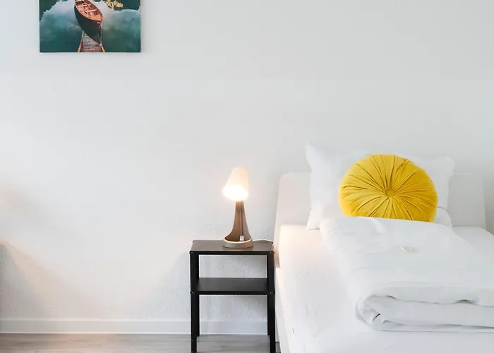 Apartamento Vaz Haus Walsum Für Monteure, Küche, Terrasse, Tv, Parkplatz Duisburg