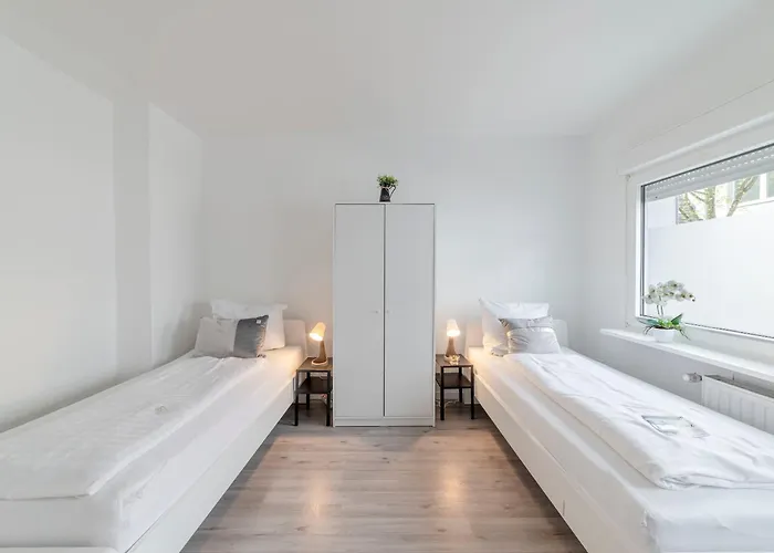 Vaz Haus Walsum Für Monteure, Küche, Terrasse, Tv, Parkplatz Apartamento Duisburg